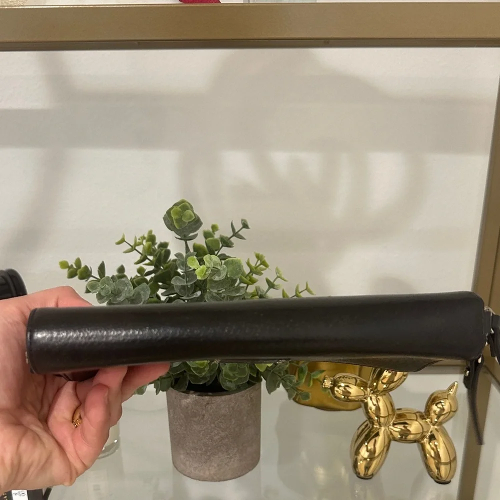 💫Flash Sale💫Kate Spade Black Leather Wallet - Picture 6 of 13